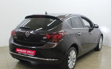 Opel Astra J, 2013 год, 999 000 рублей, 4 фотография