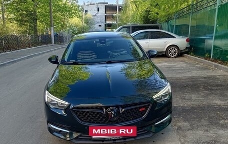 Opel Insignia II рестайлинг, 2018 год, 2 260 000 рублей, 2 фотография