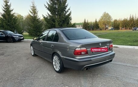 BMW 5 серия, 2002 год, 819 000 рублей, 4 фотография