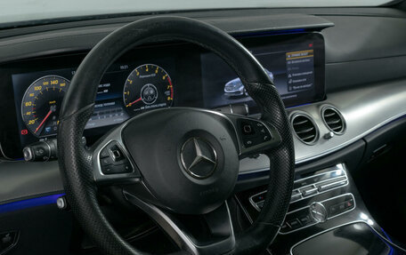 Mercedes-Benz E-Класс, 2017 год, 3 349 000 рублей, 16 фотография