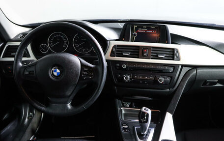 BMW 3 серия, 2013 год, 1 750 000 рублей, 12 фотография
