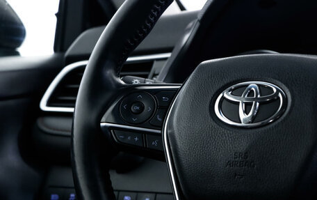 Toyota Camry, 2020 год, 3 450 000 рублей, 17 фотография