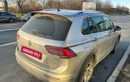 Volkswagen Tiguan II, 2019 год, 3 200 000 рублей, 4 фотография