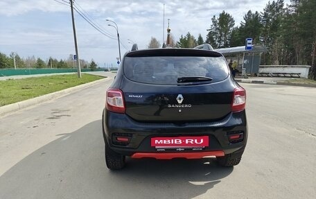 Renault Sandero II рестайлинг, 2017 год, 990 000 рублей, 14 фотография