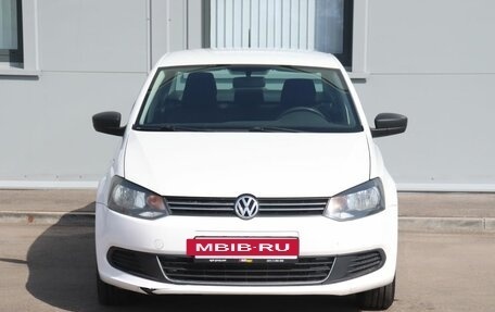 Volkswagen Polo VI (EU Market), 2013 год, 749 000 рублей, 2 фотография