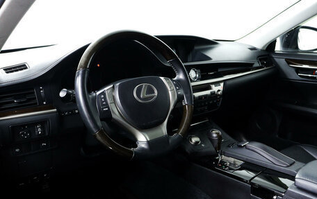 Lexus ES VII, 2013 год, 2 780 000 рублей, 13 фотография