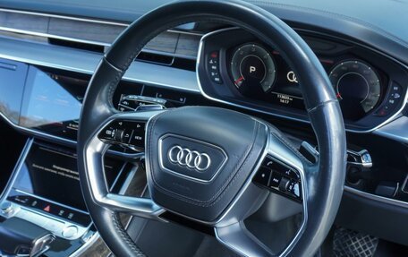 Audi A8, 2017 год, 4 079 000 рублей, 16 фотография
