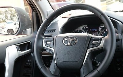 Toyota Land Cruiser Prado 150 рестайлинг 2, 2023 год, 8 490 000 рублей, 1 фотография