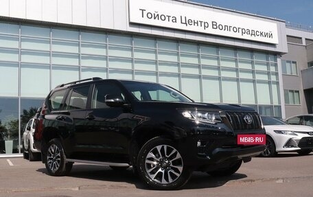 Toyota Land Cruiser Prado 150 рестайлинг 2, 2023 год, 8 490 000 рублей, 14 фотография