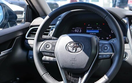 Toyota Camry, 2023 год, 4 650 000 рублей, 11 фотография