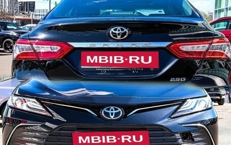 Toyota Camry, 2023 год, 4 800 000 рублей, 2 фотография