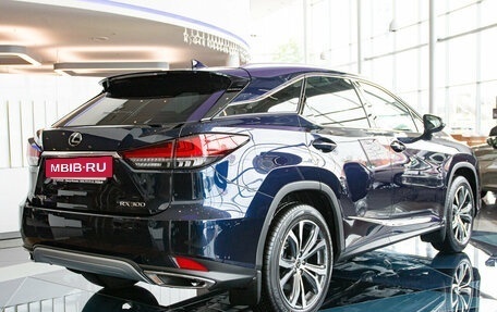 Lexus RX IV рестайлинг, 2022 год, 8 650 000 рублей, 4 фотография