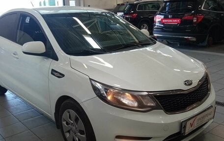 KIA Rio III рестайлинг, 2015 год, 1 124 000 рублей, 2 фотография