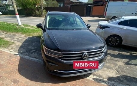 Volkswagen Tiguan II, 2020 год, 3 250 000 рублей, 5 фотография