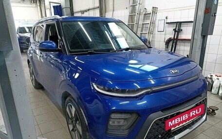 KIA Soul III, 2020 год, 1 820 000 рублей, 13 фотография