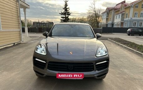 Porsche Cayenne III, 2018 год, 6 490 000 рублей, 2 фотография