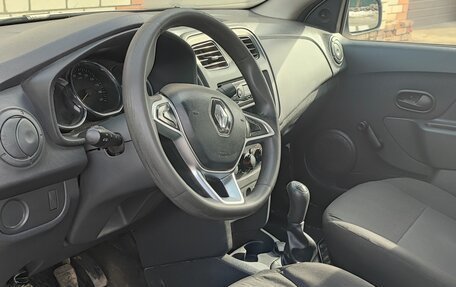 Renault Logan II, 2019 год, 470 000 рублей, 3 фотография