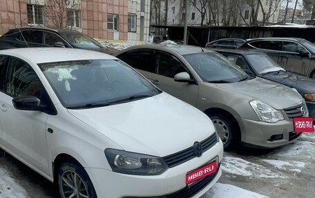 Volkswagen Polo VI (EU Market), 2011 год, 700 000 рублей, 1 фотография