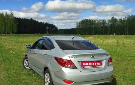 Hyundai Solaris II рестайлинг, 2012 год, 950 000 рублей, 5 фотография