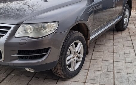 Volkswagen Touareg III, 2008 год, 1 150 000 рублей, 2 фотография