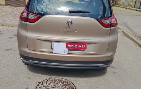 Renault Scenic IV, 2018 год, 2 000 000 рублей, 2 фотография