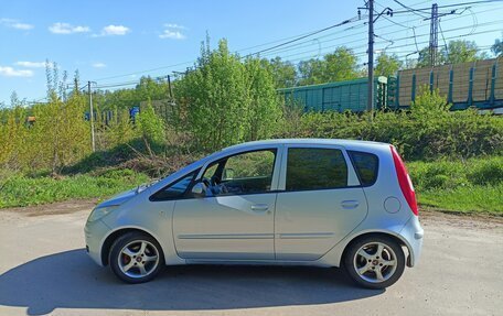 Mitsubishi Colt VI рестайлинг, 2006 год, 450 000 рублей, 2 фотография