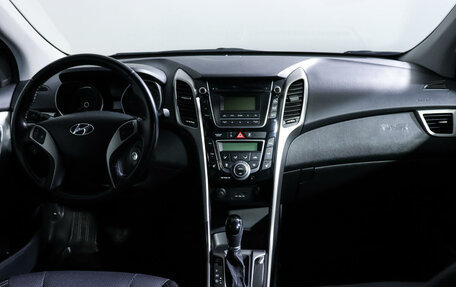 Hyundai i30 II рестайлинг, 2013 год, 1 550 000 рублей, 12 фотография