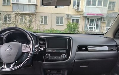 Mitsubishi Outlander III рестайлинг 3, 2018 год, 2 370 000 рублей, 1 фотография