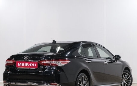 Toyota Camry, 2023 год, 4 799 000 рублей, 7 фотография