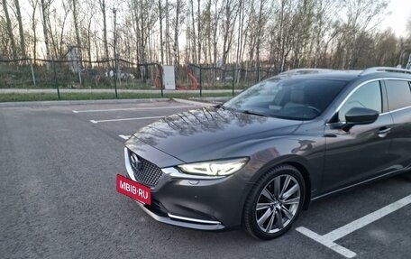 Mazda 6, 2018 год, 2 550 000 рублей, 31 фотография
