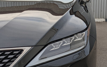 Lexus RX IV рестайлинг, 2021 год, 6 050 000 рублей, 2 фотография