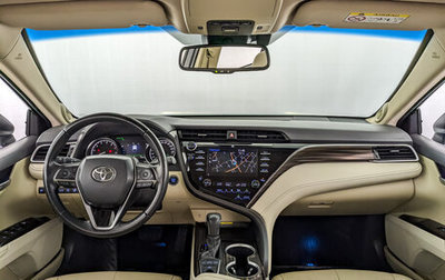 Toyota Camry, 2019 год, 3 310 000 рублей, 1 фотография