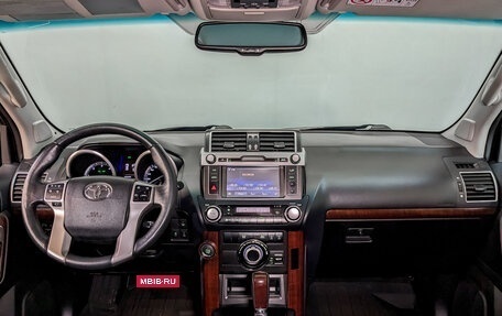 Toyota Land Cruiser Prado 150 рестайлинг 2, 2015 год, 4 550 000 рублей, 3 фотография