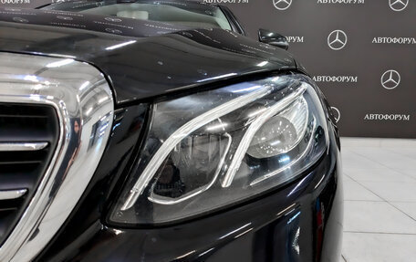 Mercedes-Benz E-Класс, 2018 год, 2 350 000 рублей, 3 фотография