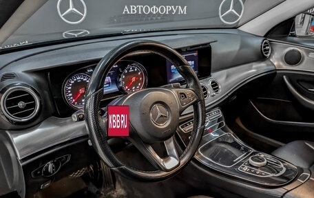 Mercedes-Benz E-Класс, 2018 год, 2 350 000 рублей, 13 фотография