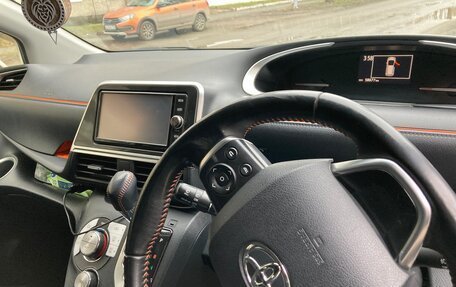 Toyota Sienta II, 2018 год, 1 750 000 рублей, 10 фотография