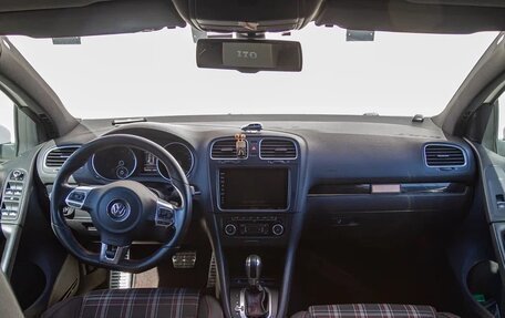 Volkswagen Golf GTI VII, 2011 год, 1 799 999 рублей, 14 фотография