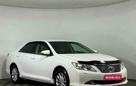 Toyota Camry, 2013 год, 2 147 000 рублей, 3 фотография