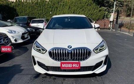 BMW 1 серия, 2021 год, 1 700 300 рублей, 4 фотография