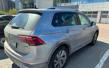 Volkswagen Tiguan II, 2021 год, 3 413 000 рублей, 5 фотография
