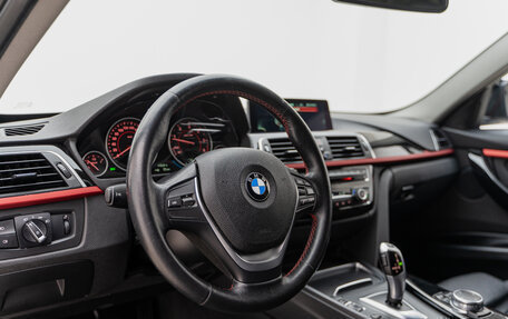 BMW 3 серия, 2015 год, 1 990 000 рублей, 9 фотография
