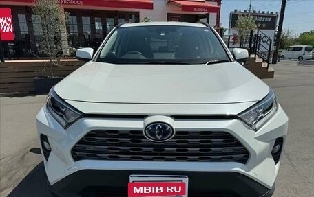 Toyota RAV4, 2020 год, 3 315 000 рублей, 2 фотография