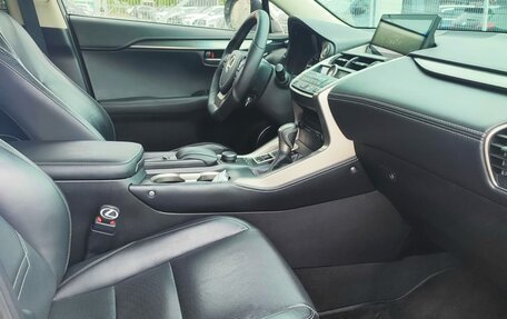 Lexus NX I, 2016 год, 3 499 000 рублей, 8 фотография