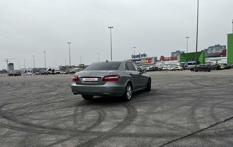 Mercedes-Benz E-Класс, 2012 год, 2 100 000 рублей, 4 фотография