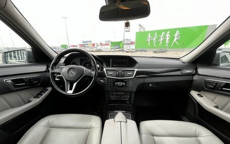 Mercedes-Benz E-Класс, 2012 год, 2 100 000 рублей, 10 фотография
