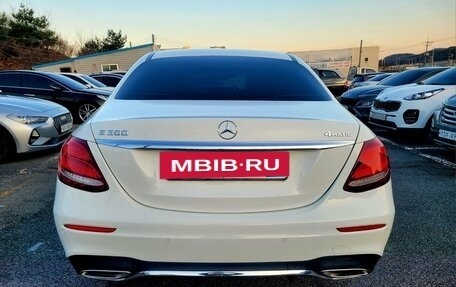 Mercedes-Benz E-Класс, 2021 год, 3 355 700 рублей, 5 фотография