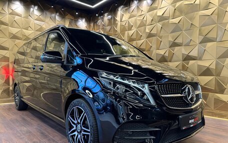 Mercedes-Benz V-Класс, 2023 год, 16 700 000 рублей, 5 фотография