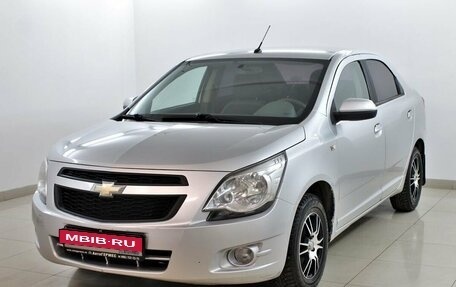 Chevrolet Cobalt II, 2013 год, 725 000 рублей, 1 фотография