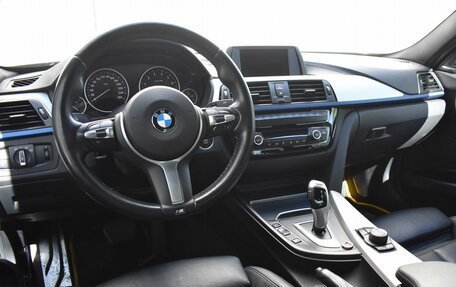 BMW 3 серия, 2018 год, 3 290 000 рублей, 11 фотография