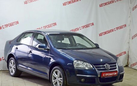Volkswagen Jetta VI, 2010 год, 719 000 рублей, 3 фотография